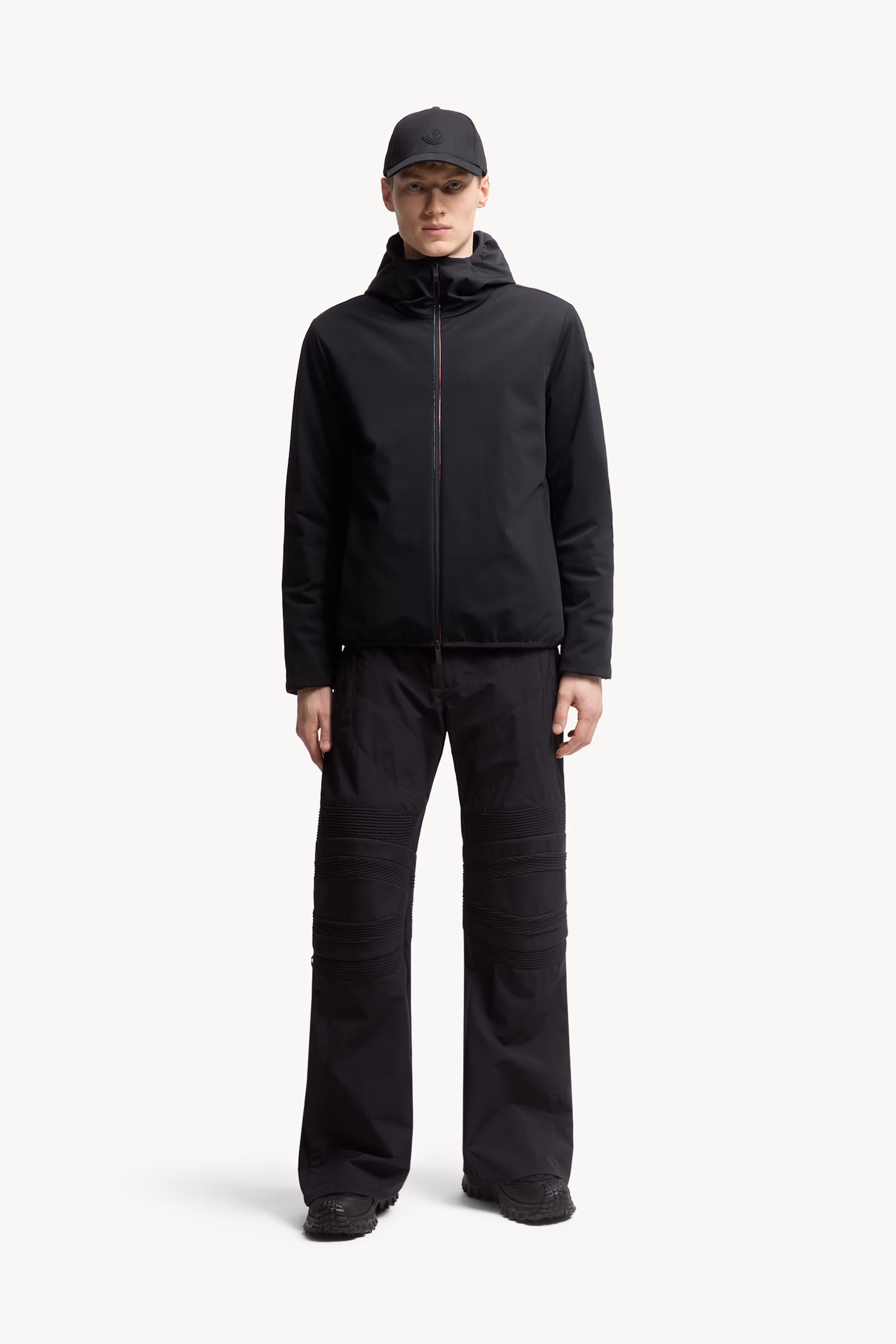 Batisse Hooded Short Down Jacket Men Black Moncler 0
